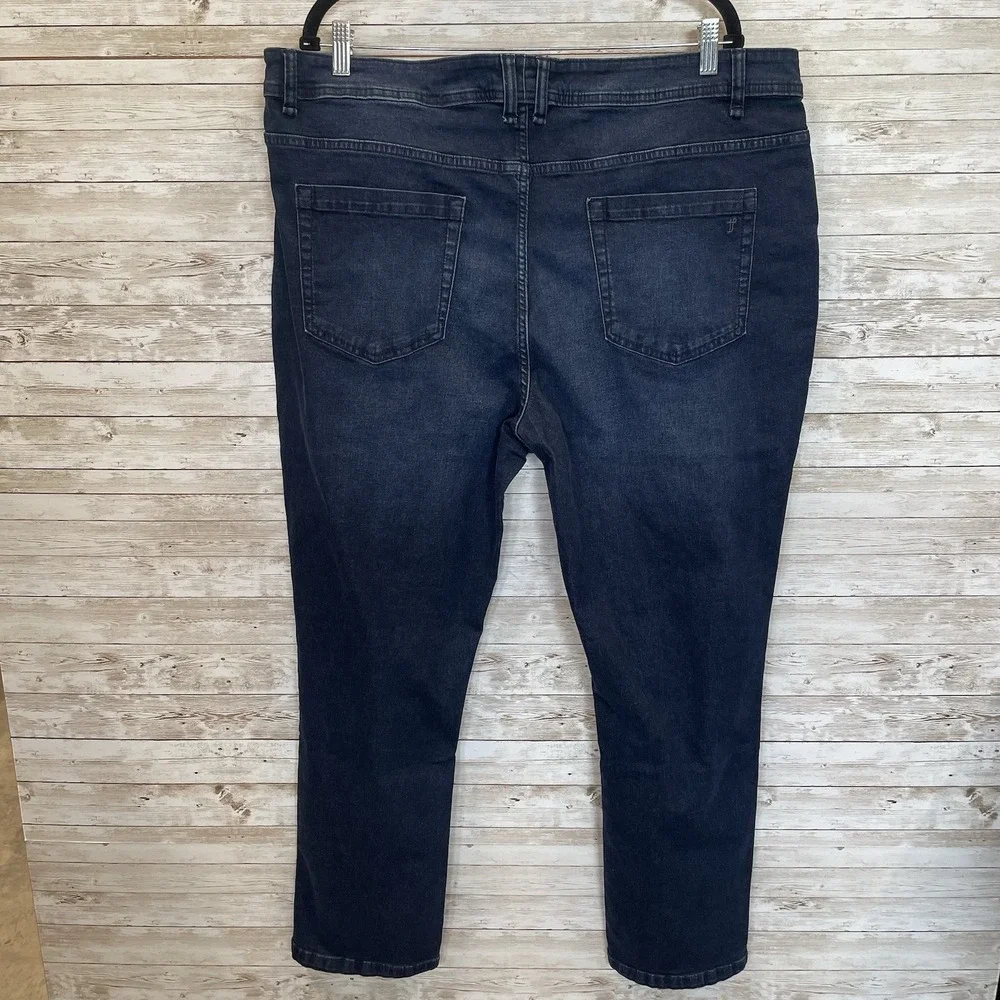 NWT NYC The Perfect Jean Mens 42x28 Jeans Slim Fit Blue Dark Wash Stretch NEW‎